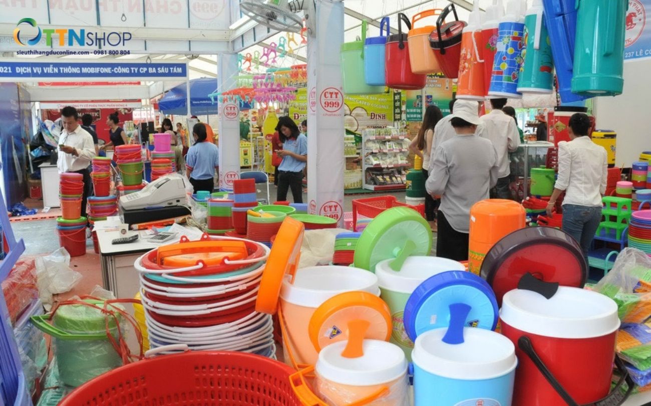 Song Long là địa điểm bán đồ nhựa uy tín và chất lượng nhất nhì tại Đà Nẵng đã và đang được rất nhiều người dân địa phương ghé thăm.